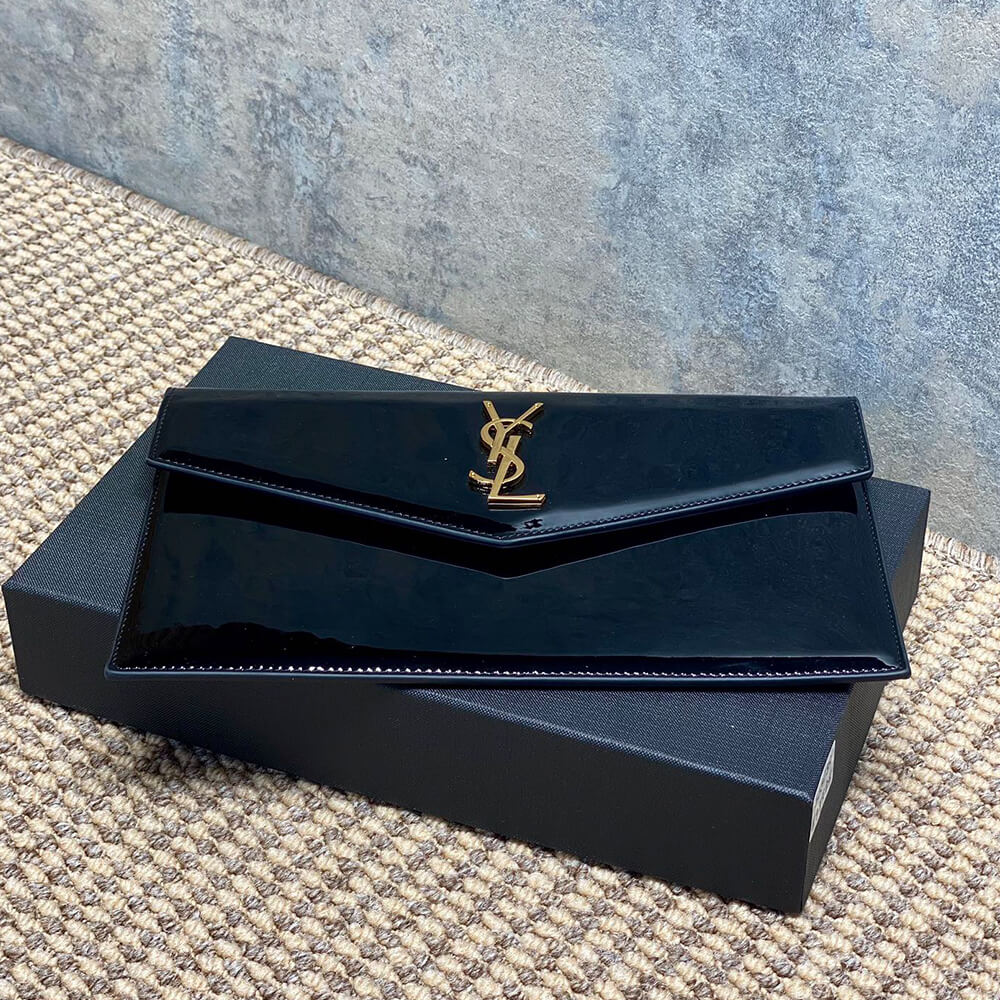 YSL UPTOWN POUCH IN PATENT LEATHER(HIGH-END GRADE)