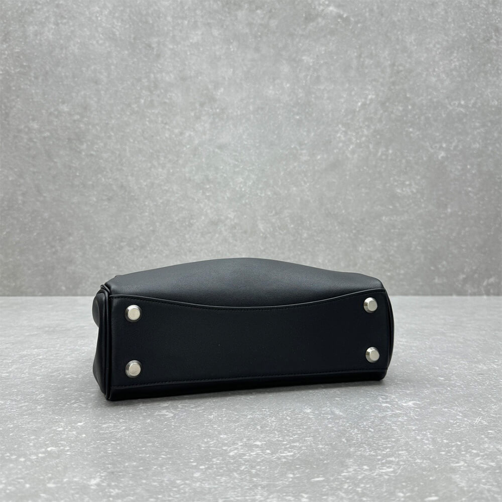 Balenciaga Women s Rodeo Small Handbag in Black(high-end grade)