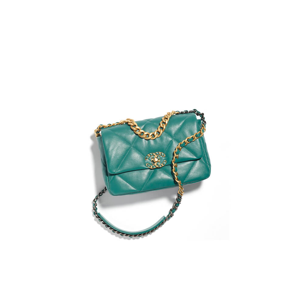 CHANEL 19 Handbag