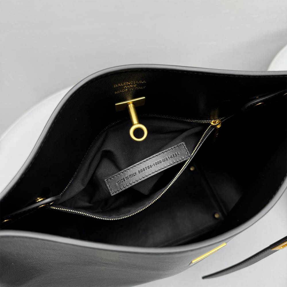 Balenciaga Women s Bel Air Hobo Bag Large(HIGH-END GRADE)