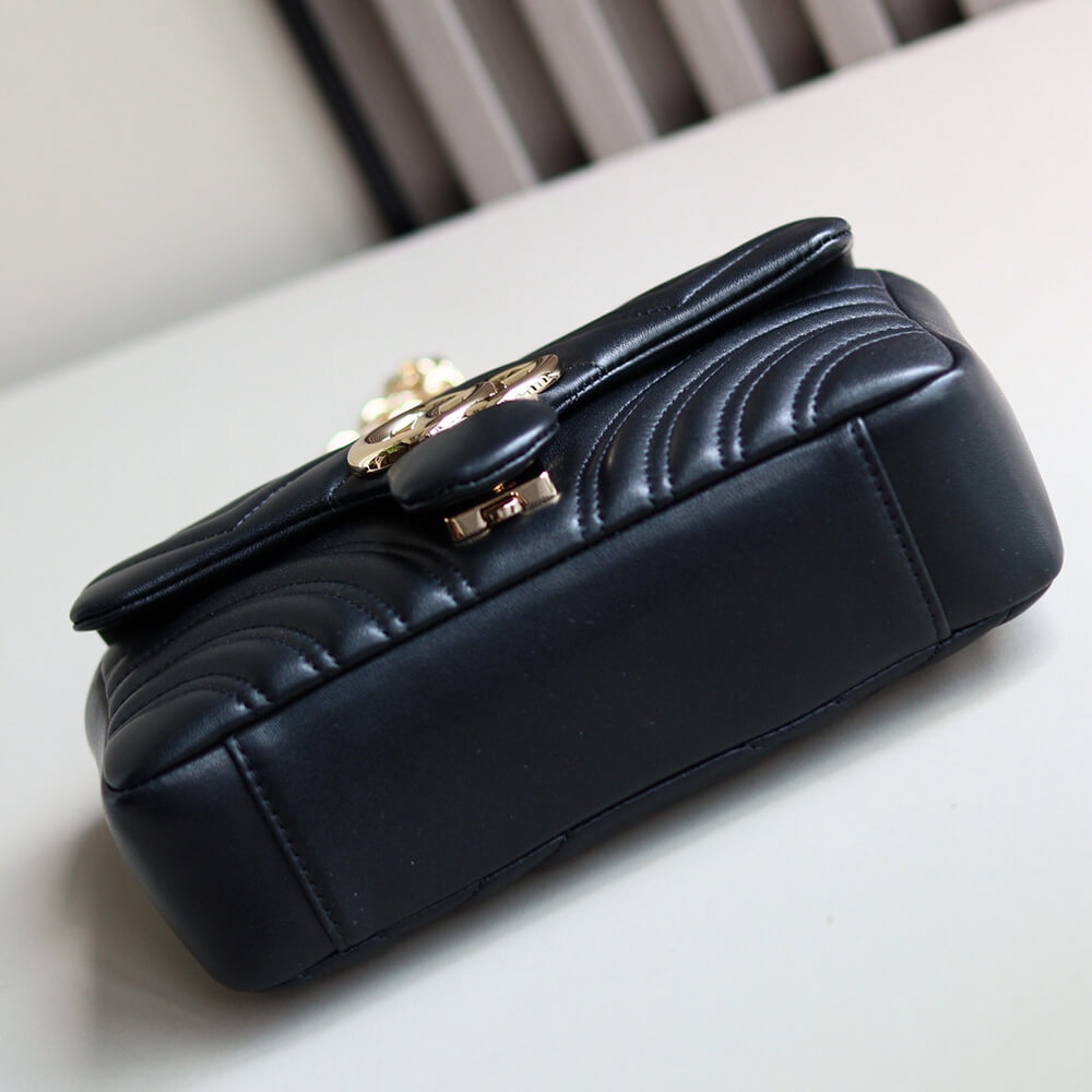 NEW GG Marmont small shoulder bag