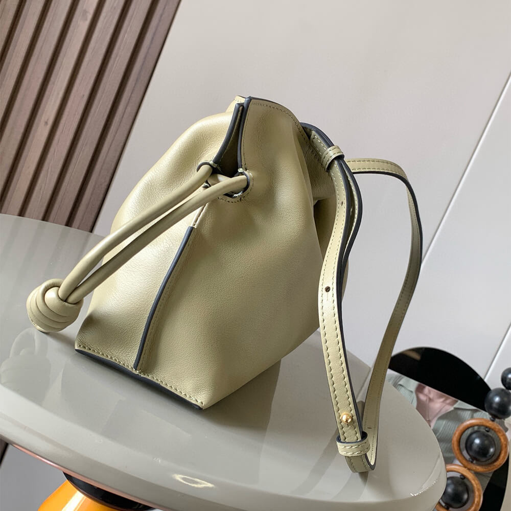 Loewe Mini Flamenco clutch in nappa calfskin(HIGH-END GRADE)