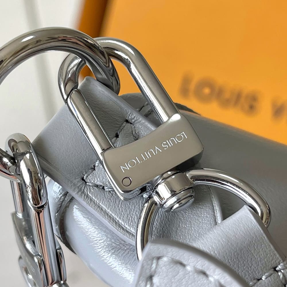 LV CarryAll Cargo Vibe PM(HIGH-END GRADE)