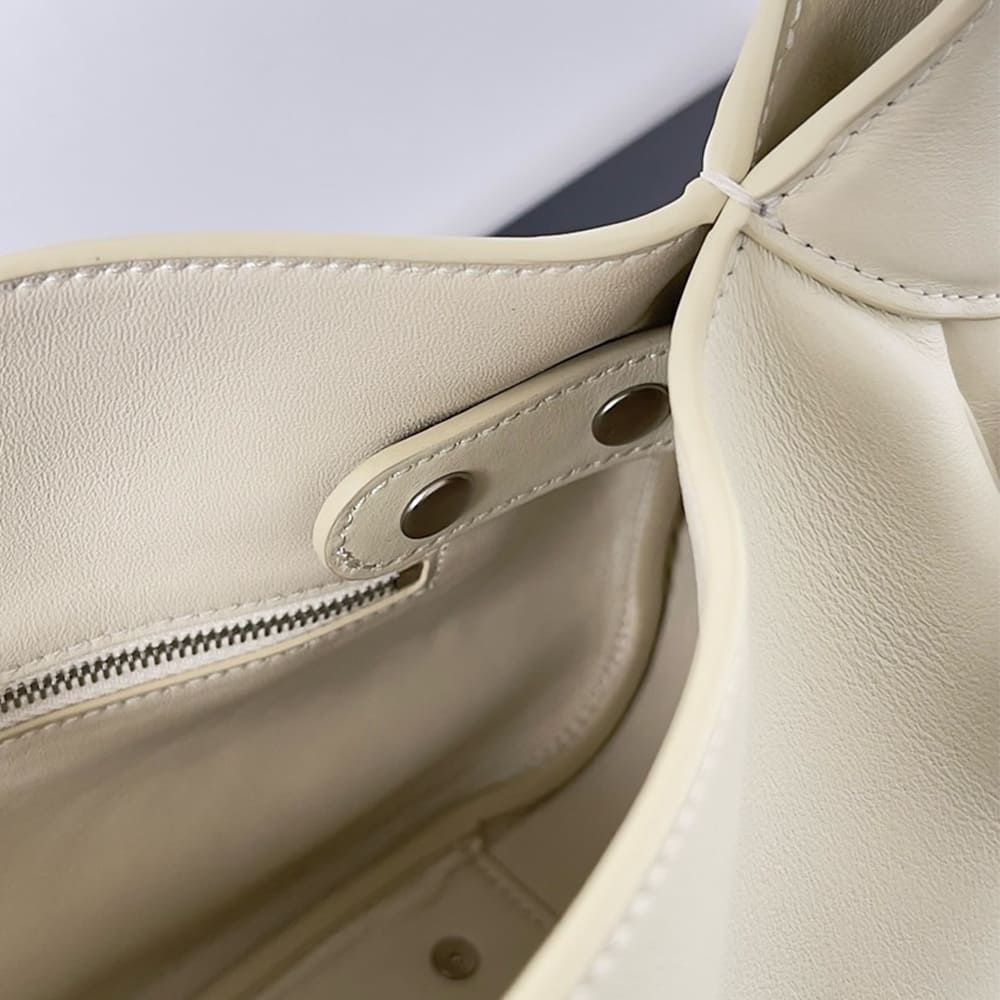 Balenciaga Women s Bel Air Shoulder Bag Small(HIGH-END GRADE)