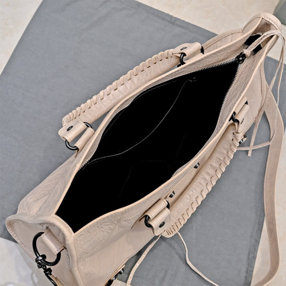 Balenciaga Women s Le City Bag Medium(HIGH-END GRADE)