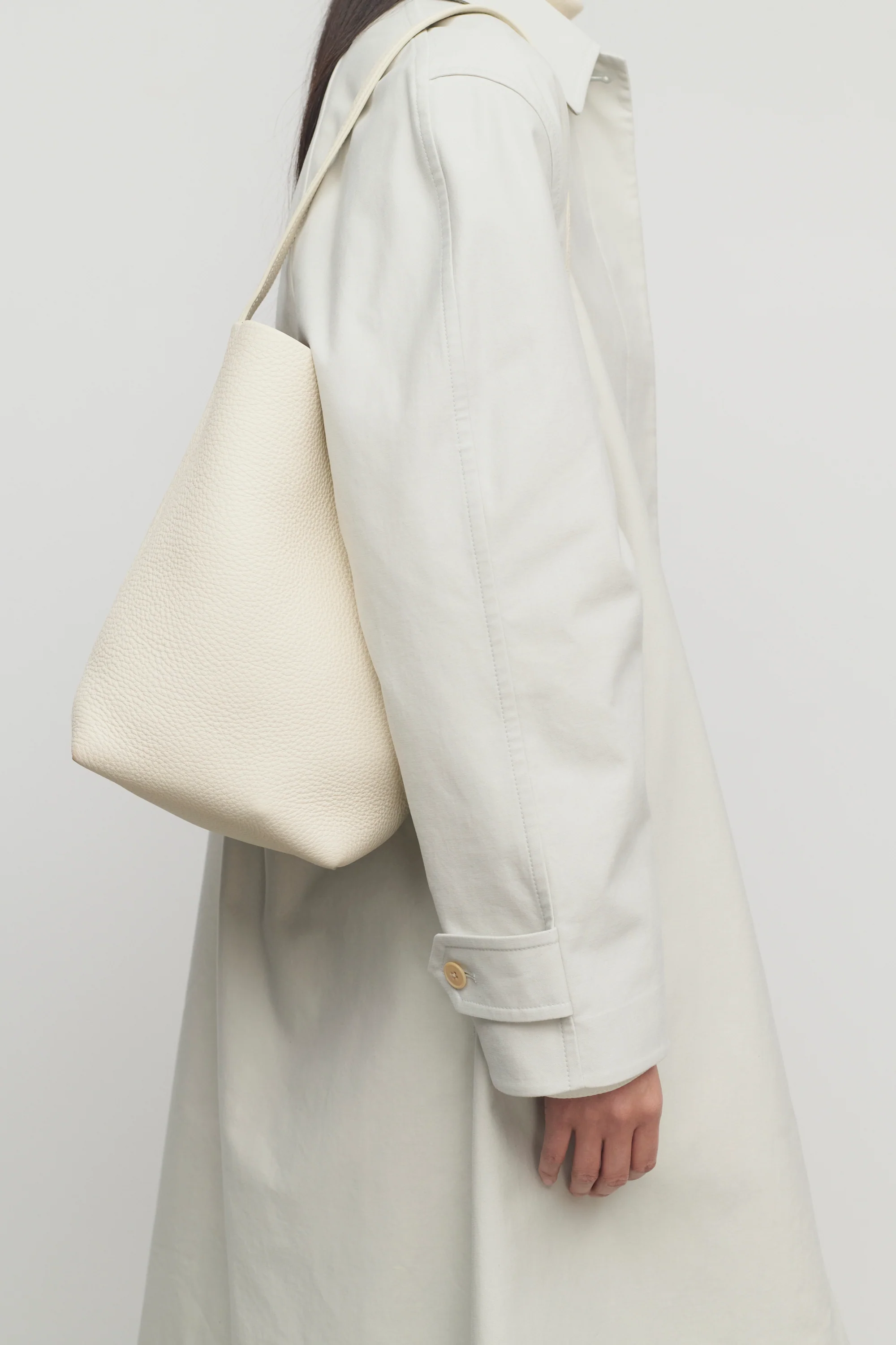 Medium N/S Park Tote Bag in Leather